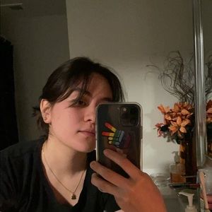 Meet your Posher, Aliza